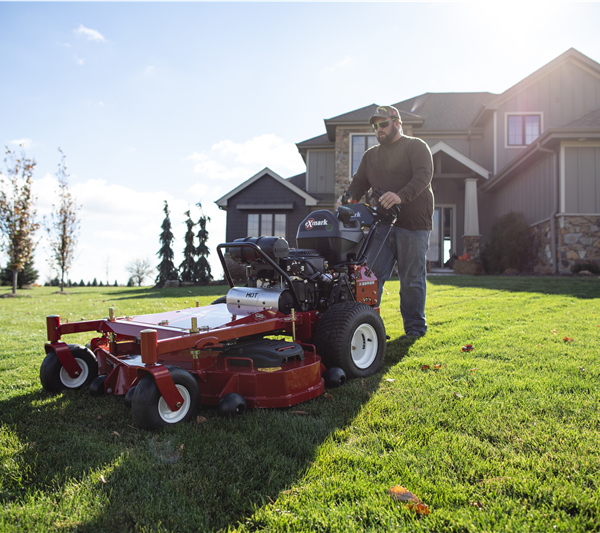 Exmark Turf Tracer X-Series with 22 HP* Kawasaki FX691V Engine and 52" UltraCut Series 4 Deck